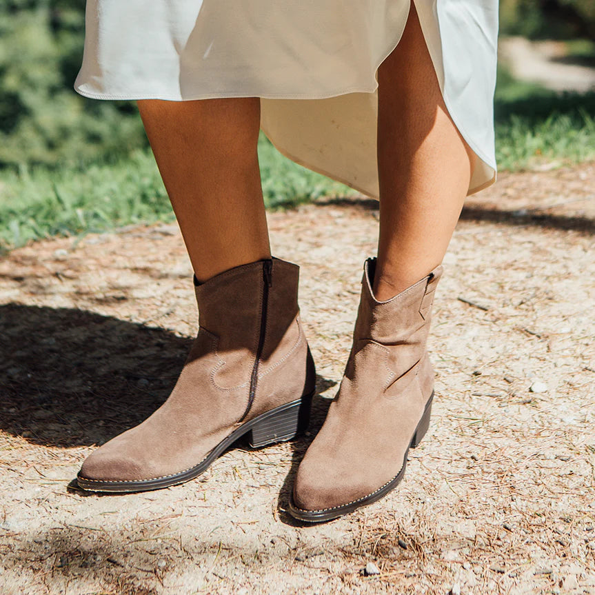 Descubre cómo puedes deshacerte del mal olor en tu calzado