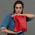 Bolso de hombro para mujer de piel con bandolera extensible rojo Mara