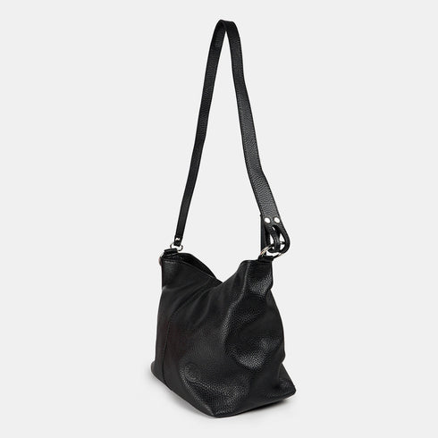 Bolso de hombro para mujer de piel con bandolera extensible negro Mara