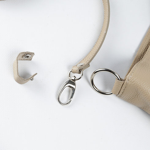 Bolso de hombro para mujer de piel con bandolera extensible khaki Mara