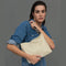 Bolso de hombro para mujer de piel con bandolera extensible beige Mara