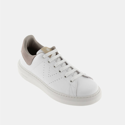 Zapatillas deportivas de piel mujer nude Milán Victoria