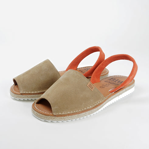 Menorquina de mujer de piel Alba (Beige/Naranja)