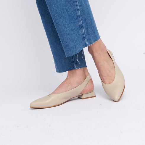 Zapatos planos de piel para mujer beige Beatriz