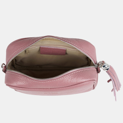 Bolso de bandolera piel con pompón Cristin Rosa oscuro
