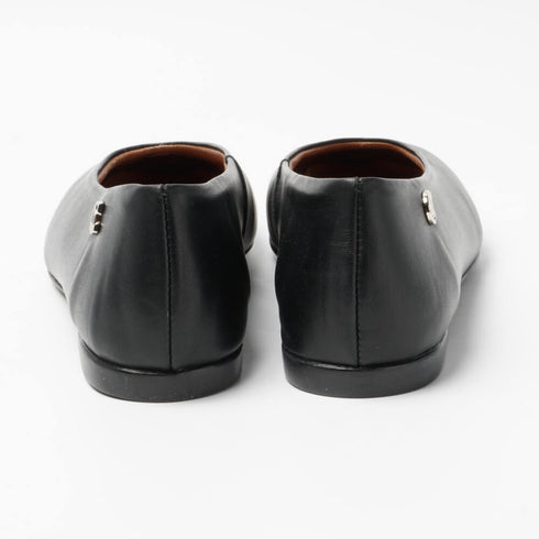 Bailarinas-de-piel-negro-mujer-Cristin