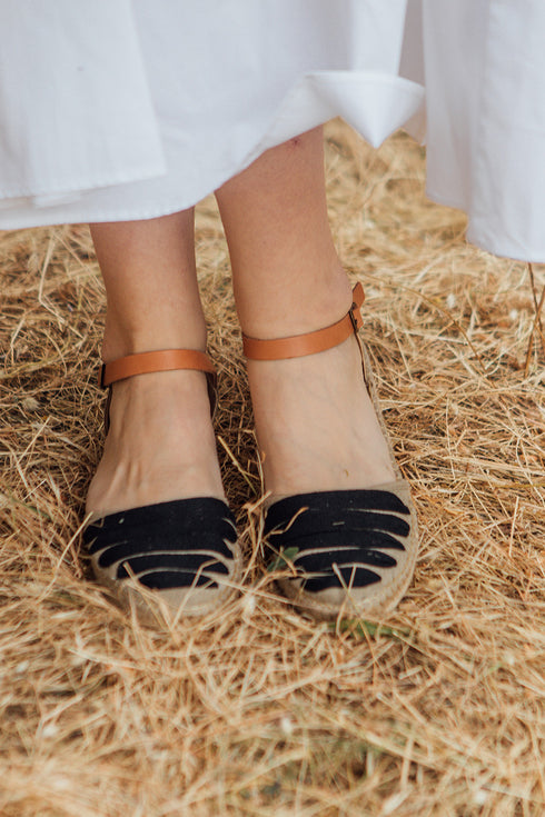 Alpargata con cuña de yute para mujer Yara Negro