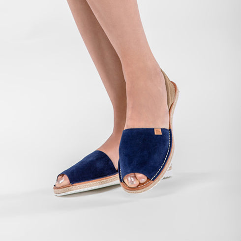 Menorquina de mujer de piel Alba (Navy/Beige)