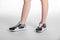 Zapatillas deportivas mujer de piel con animal print azul Evelyn