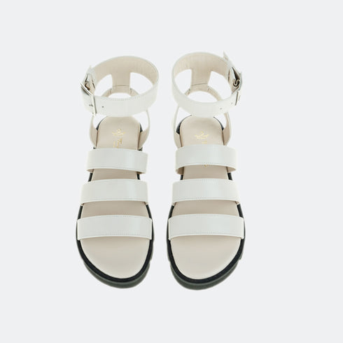 Sandalia romano de piel con piso grueso Narcis Beige